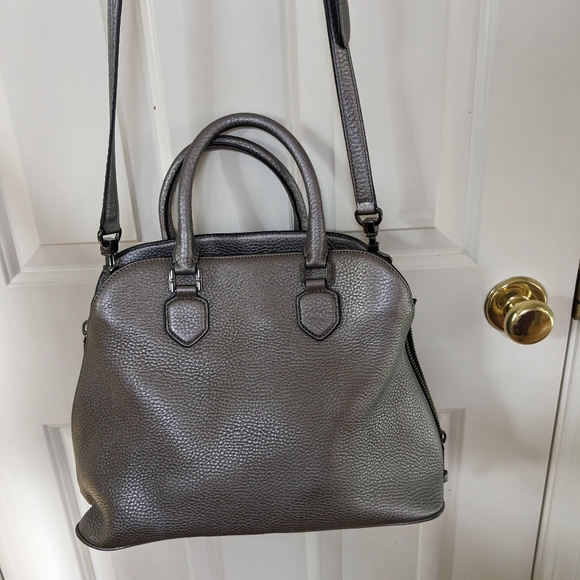 Tory Burch Robinson Gunmetal Pebbled Open Dome Satchel Bag with dust bag - Picture 4 of 11